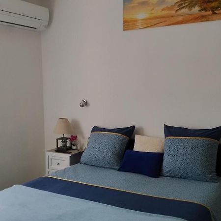 Chambres Climatisees Confort,Wifi, Gare Tgv,Parking,Pt Dejeuner Perpignan Exterior photo