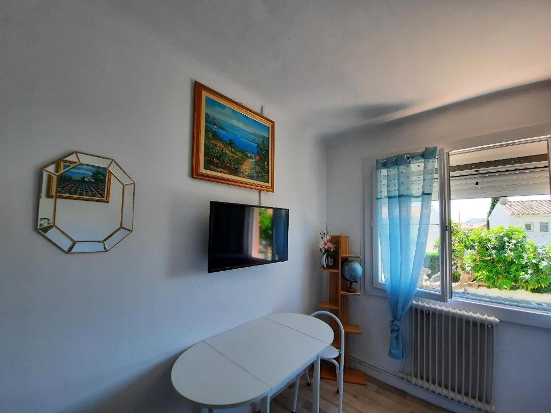 Chambres Climatisees Confort,Wifi, Gare Tgv,Parking,Pt Dejeuner Perpignan Exterior photo